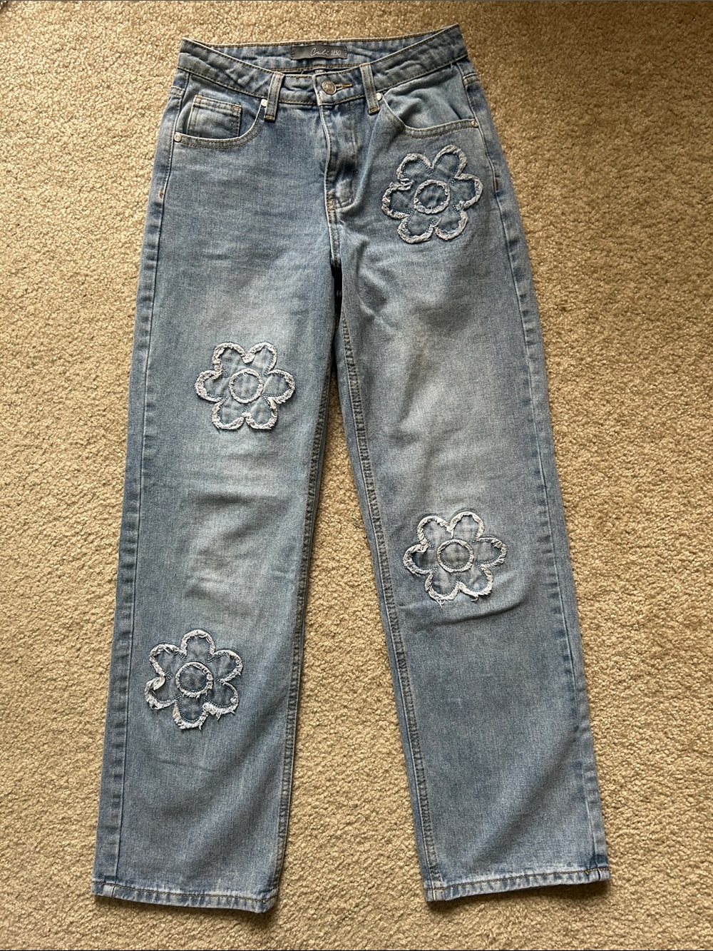 Straight-Leg Light Blue Jeans with Floral Appliqué